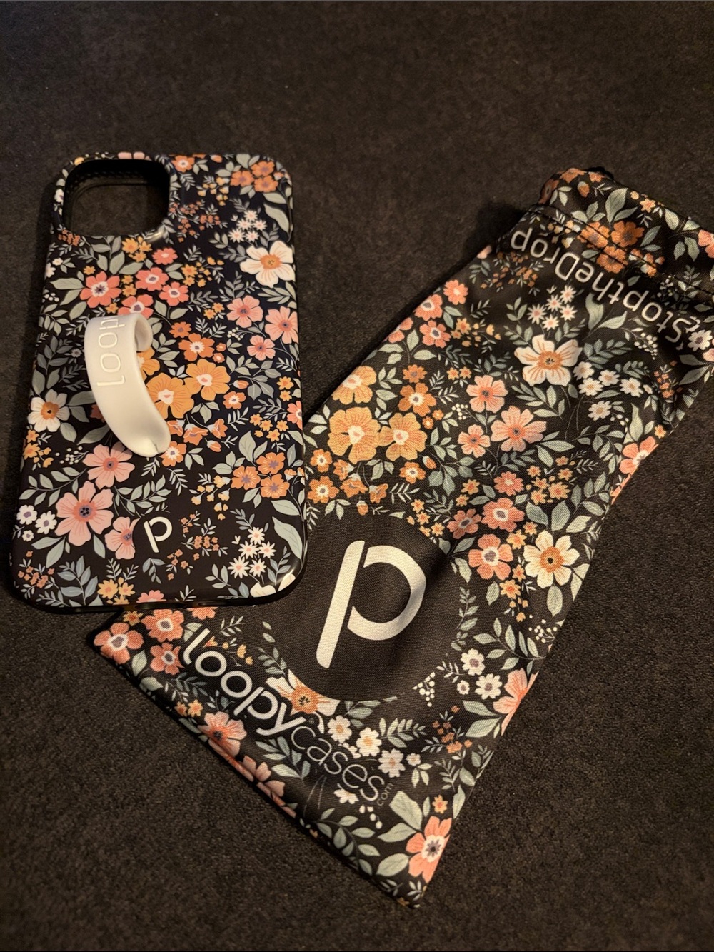 Loopy Case Blooms Black Floral iPhone 14 Case with White Loopy Grip